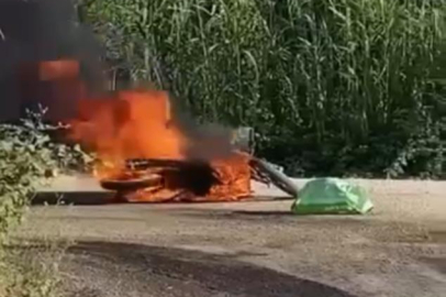 Bursa'da motosiklet alev alev yanarak kül oldu