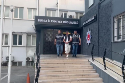 Bursa'da 25 yıl hapis cezasıyla aranıyordu, kıskıvrak yakalandı