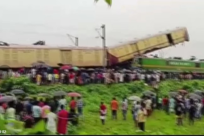 Hindistan’da tren kazası: 8 ölü, 60 yaralı