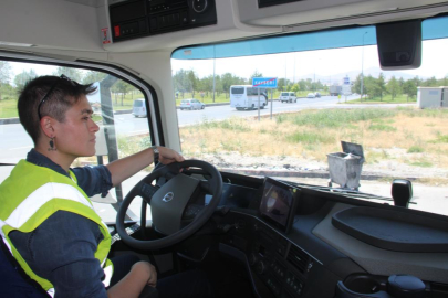 Kayseri'nin ilk kadın tır şoförü