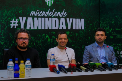 Bursaspor’da Pablo Martin Batalla imzayı attı