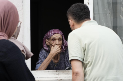 Bursa'da 94 yaşındaki Safiye nine için ekipler hareket geçti!