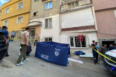 Bursa'da tamir için çıktığı çatıdan düşerek hayatını kaybetti