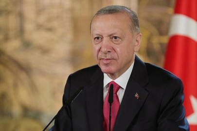 Cumhurbaşkanı Erdoğan’dan TFF Başkanı Hacıosmanoğlu’na tebrik