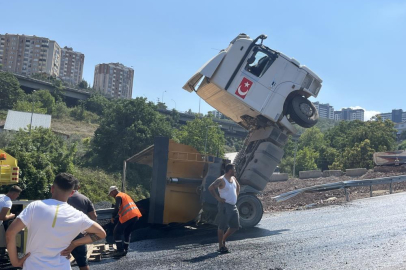 Devrilen TIR'ın kupası şaha kalktı