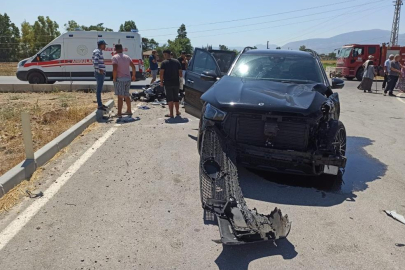 Lüks ciple çarpışan motosikletteki 1 kişi öldü, 1 kişi yaralandı