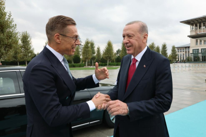 Cumhurbaşkanı Erdoğan, Finlandiya Cumhurbaşkanı Stubb'u resmi törenle karşıladı