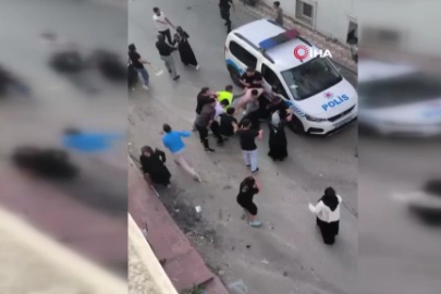 Bursa'da kürekli yumruklu kavga kamerada