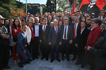 CHP Bursa İl Başkanlığı Cumhuriyet'in 101. Yılını Coşkuyla Kutladı