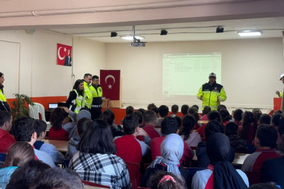 Öğrencilere trafik semineri