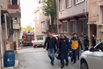 Bursa'da evde 5 gündür mahsur kalan yaşlı çiftin yardımına ekipler yetişti