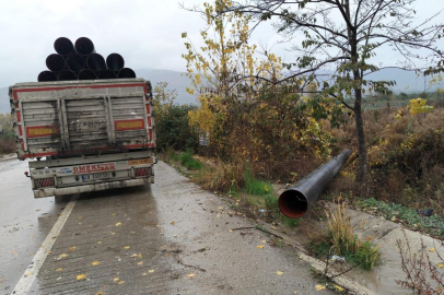 Bursa'da TIR'ın dorsesinden düşen şahıs ağır yaralandı