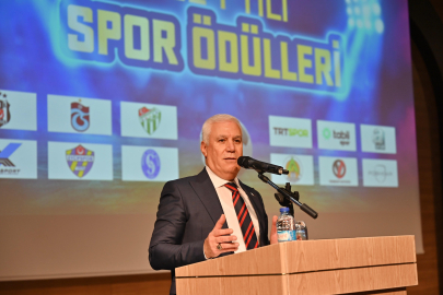 Başkan Bozbey'e "Spora katkı sağlayan başkan" ödülü